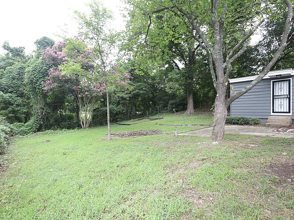 2nd image of 3023 Leconte Dr