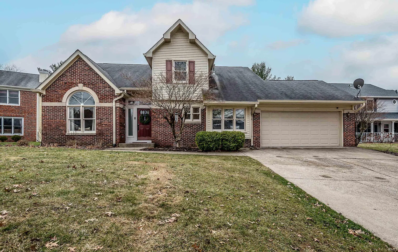 3341 S Rolling Oak Dr photo 1