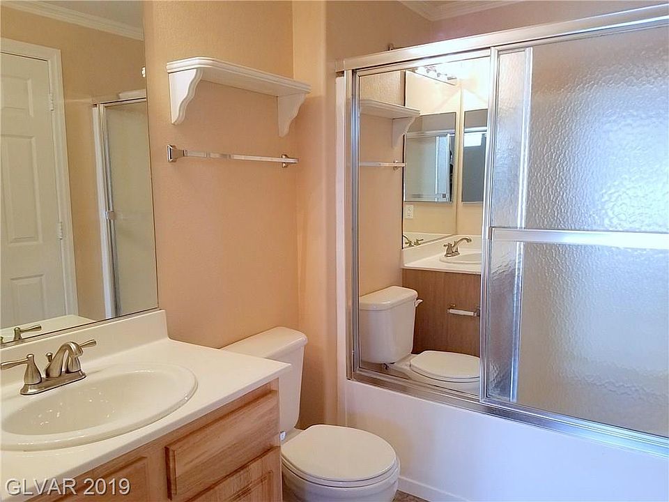 2nd image of 5855 Valley Dr Unit 2055