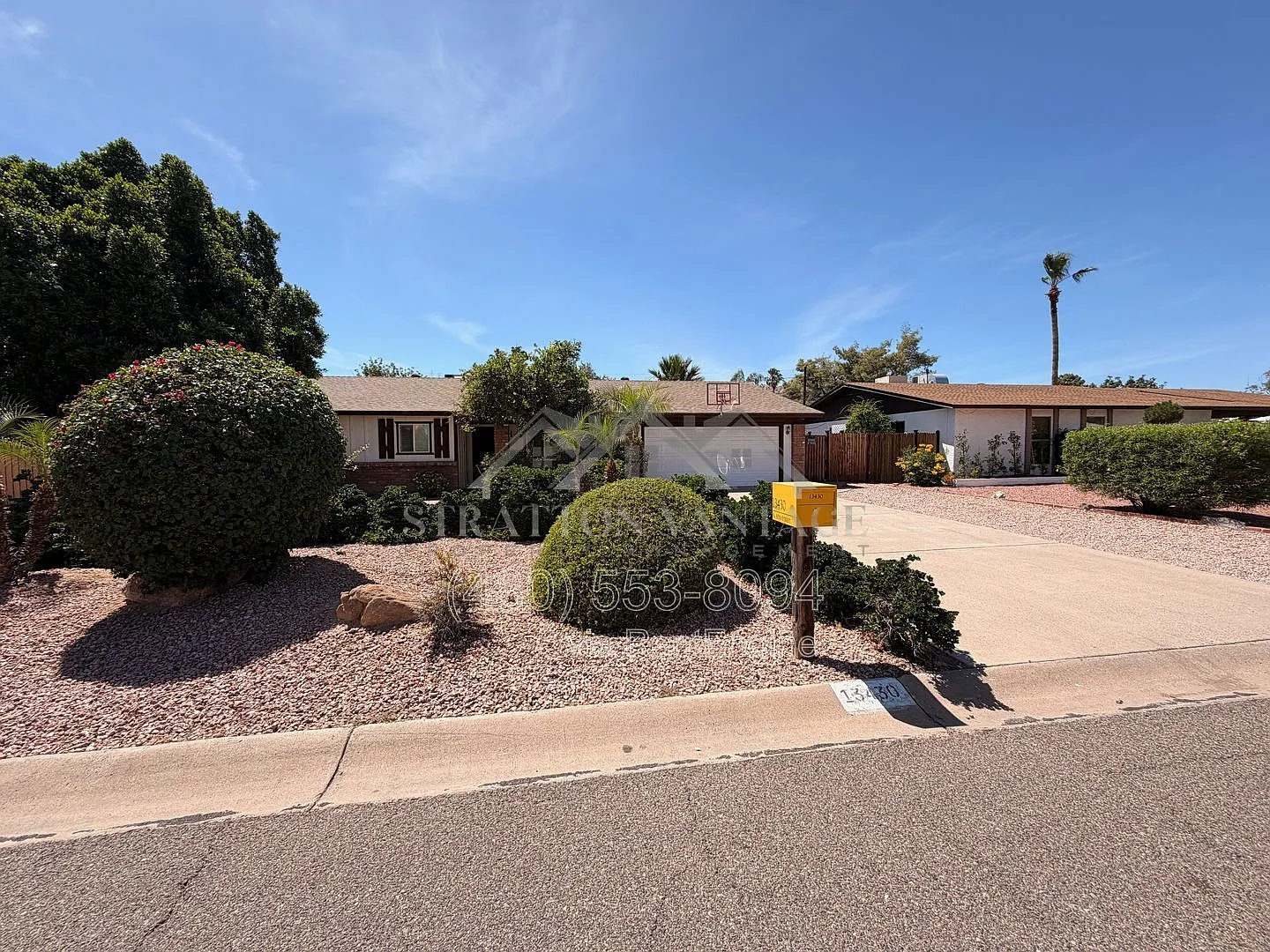 4 bed, 2.0 bath, 2276 sqft, $2,795 — Photo 1