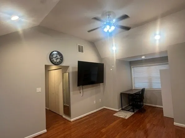 9335 Kings Post Ct, Laurel, MD 20723