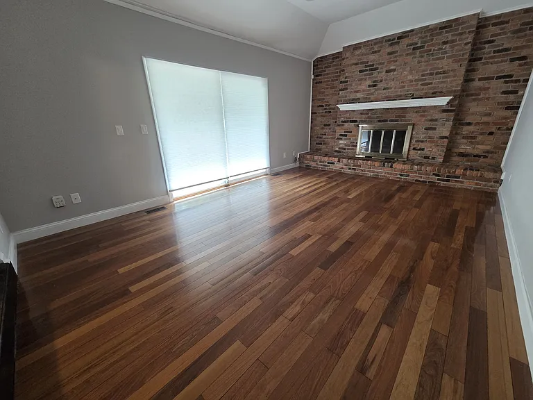 6076 Glen Eagles Dr — Photo 10
