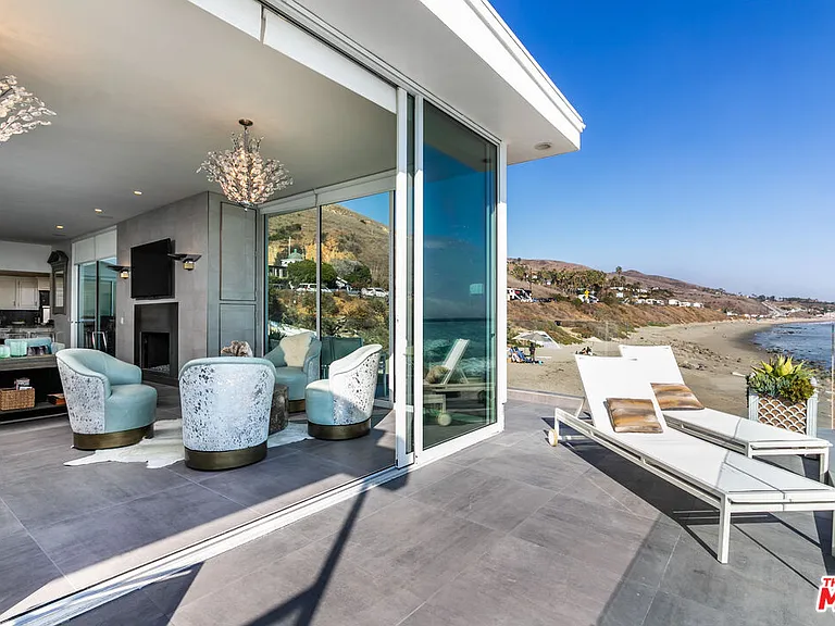 26044 E Pacific Coast Hwy — Photo 13