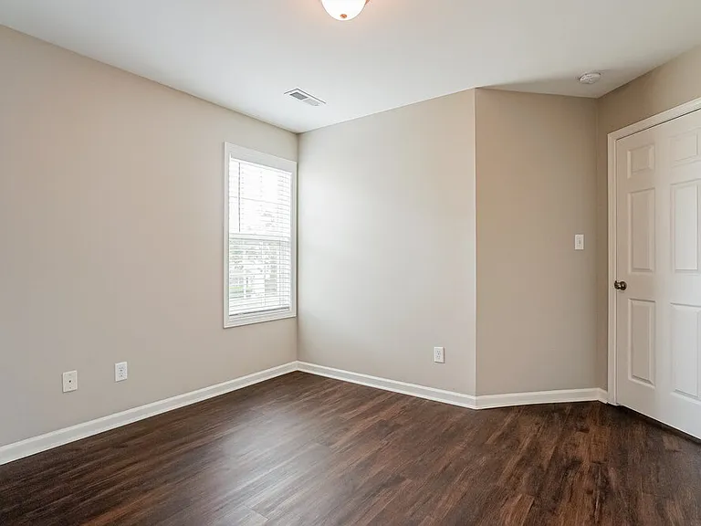 2323 King Malcolm Ln — Photo 15
