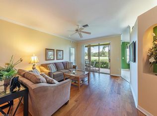 6045 Pinnacle Ln APT 802, Naples, FL 34110