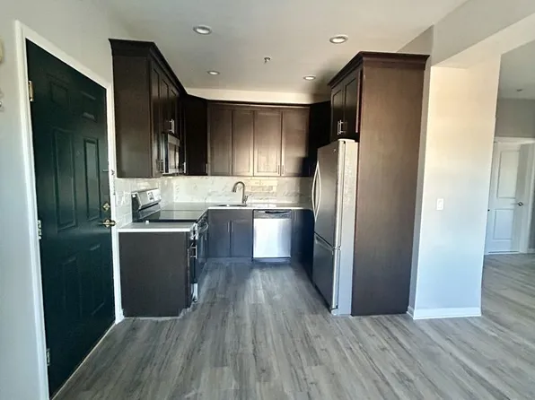 30 S Doughty, 30 S Doughty Ave APT 405, Somerville, NJ 08876