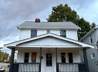 1443 E 195th St, Euclid, OH 44117