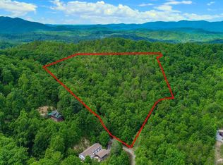 Costner Rd, Cosby, TN 37722