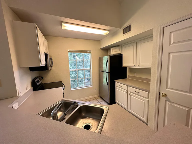 13703 Richmond Park Dr N #2709 — Photo 21