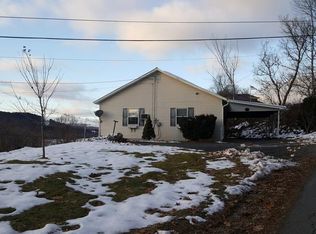 17 Melody Ln, Woodsville, NH 03785
