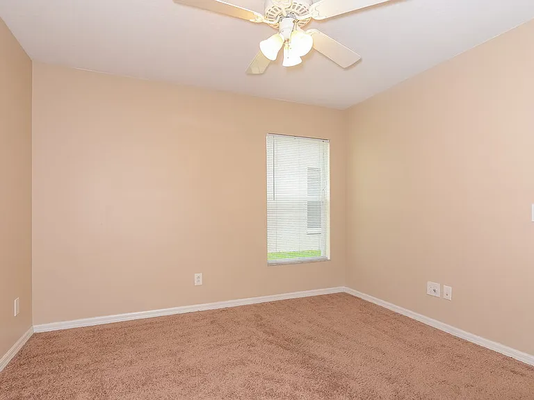 11616 Leda Ln — Photo 10