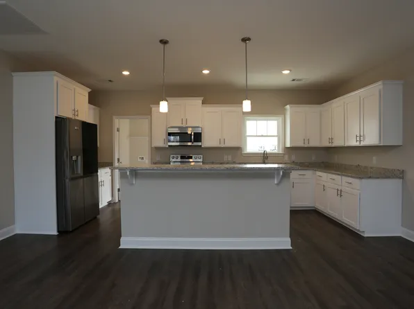 115 Avalon Trce, Statesboro, GA