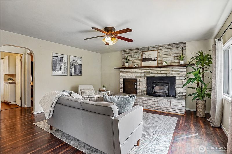 4th image of 6605 Sidney Road SW