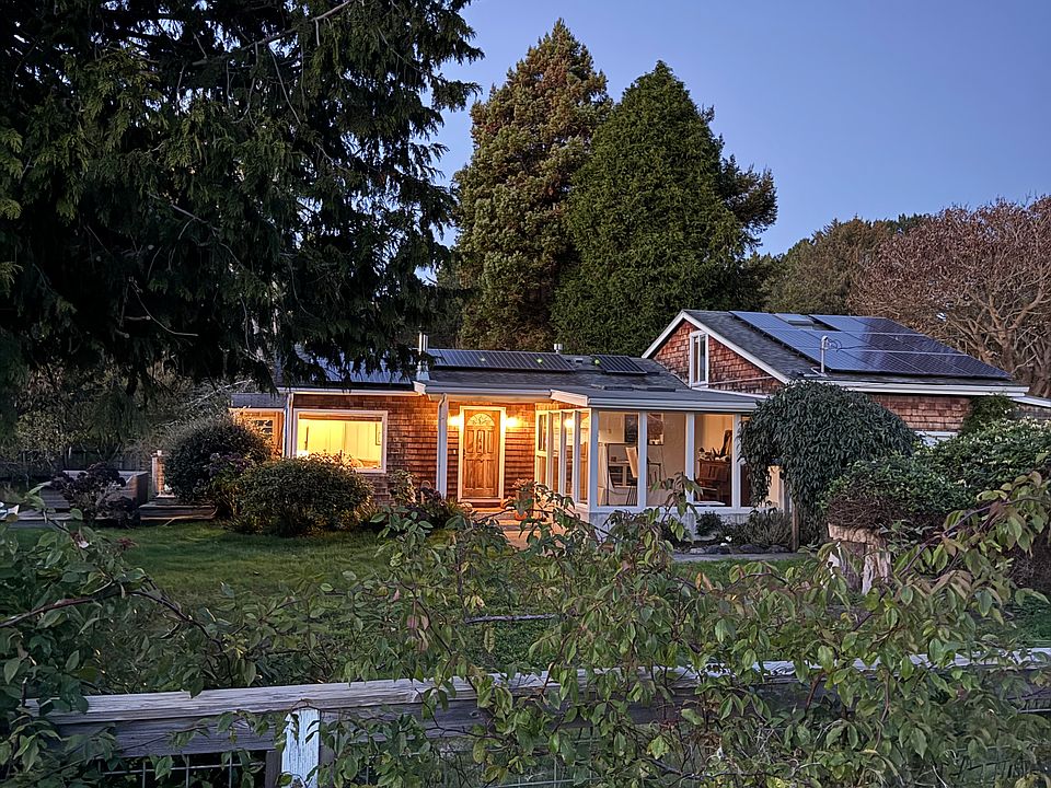 1st image of 201 6th Ave