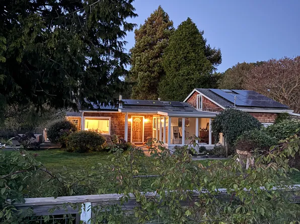 201 6th Ave, Trinidad, CA 95570