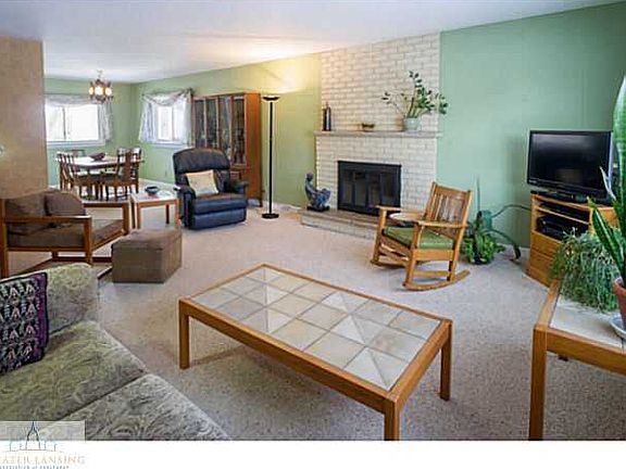 4th image of 101 E Bessemaur Dr