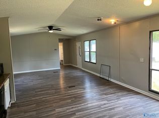 191 Water Tank Rd, Union Grove, AL 35175