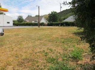 409 W Main St, Dayton, WA 99328