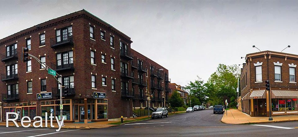 1st image of 3954 S Grand Blvd APT 1N