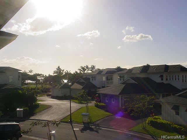 2nd image of 92-1114 Olani St #1