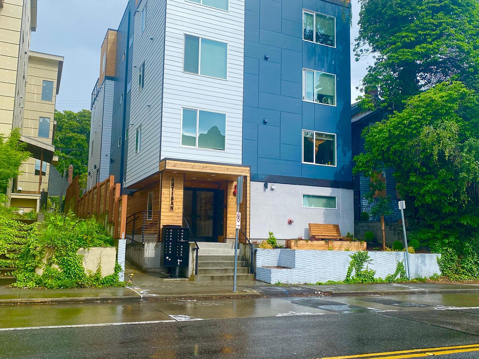 5006 15th Ave NE #B01, Seattle, WA 98105 | Zillow