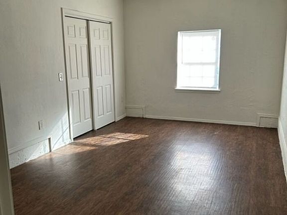 4th image of 333 NW 80th St