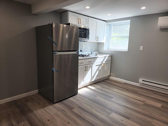 3rd image of 7 Hilmar Ln #26
