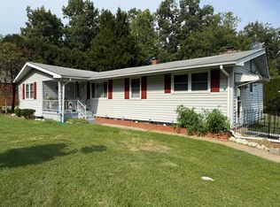 315 Wintergreen Ave, Clifton Forge, VA 24422