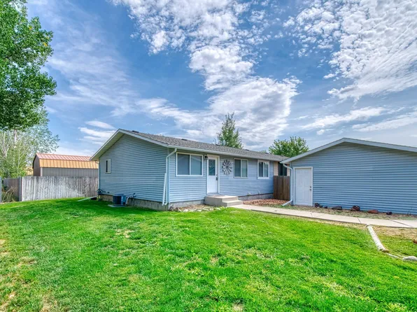 2101 Wagonhammer Ln, Gillette, WY 82718
