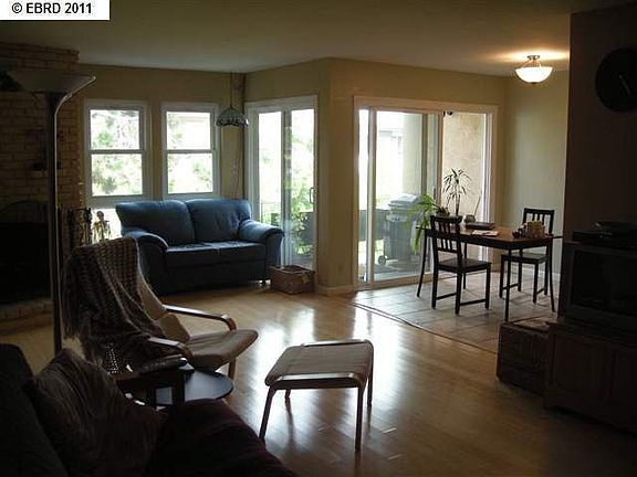 3rd image of 245 Montecito Ave APT 303