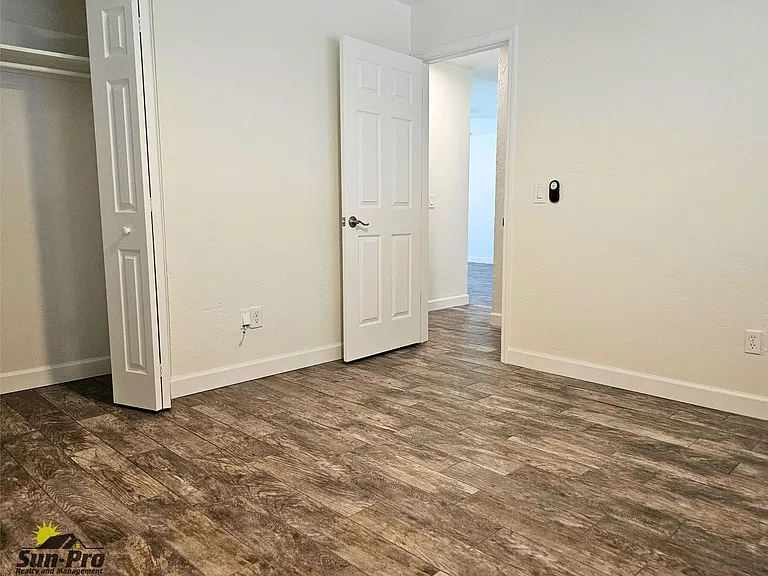 556 Taylor Rd — Photo 22
