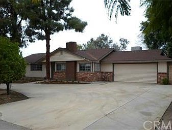 1st image of 27154 Orange Ave