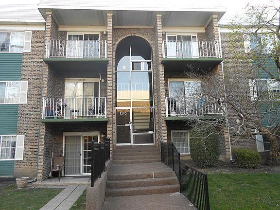 3rd image of 1515 N Windsor Dr APT 304