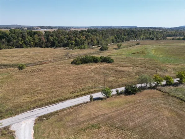 Cincinnati Creek Rd, Summers, AR 72769