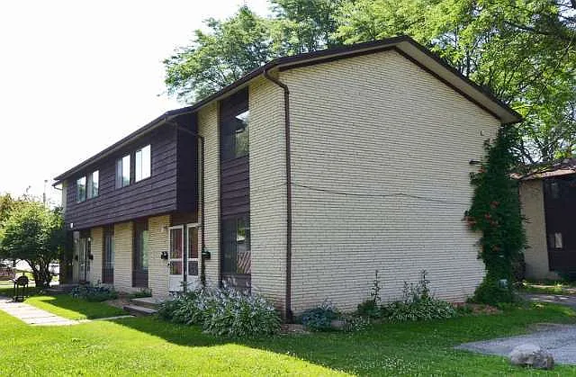 1814 Cameron Dr #1 — Photo 3