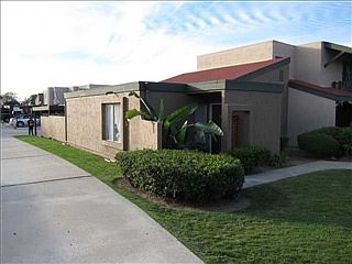 2nd image of 1575 Mendocino Dr Unit 4
