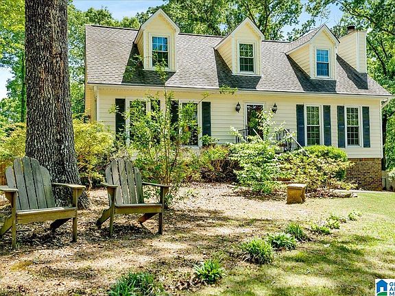 2nd image of 5483 Dover Cliff Cir