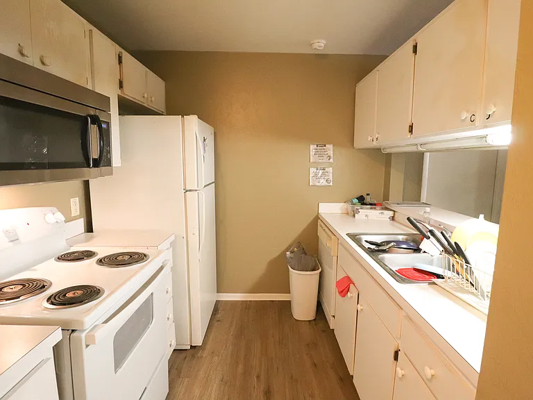 4000 SW 23rd St #5-307 — Photo 13