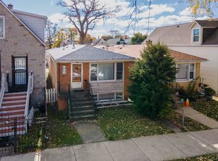4835 W Henderson St, Chicago, IL 60641