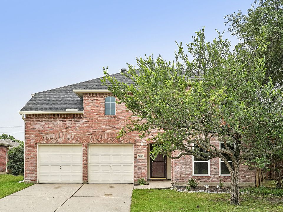1st image of 1220 Mockingbird Dr