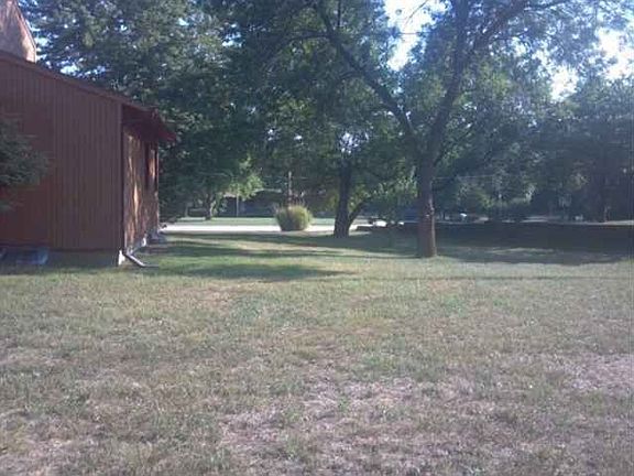 3rd image of 1709 Little Kitten Ave