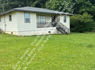 7677 Marble Valley Rd, Sylacauga, AL 35151