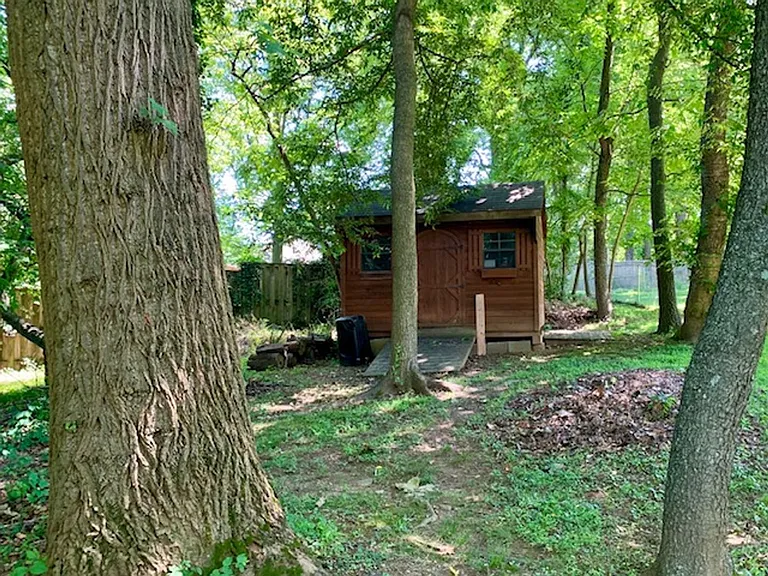 4808 Randolph Rd — Photo 47