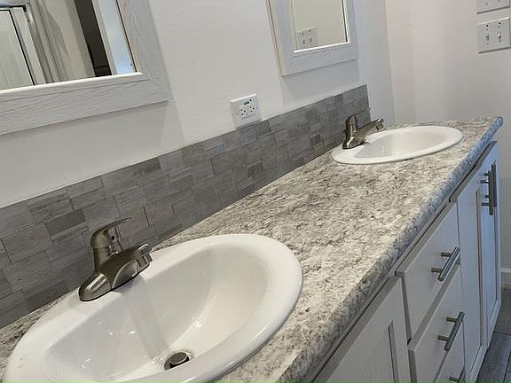 2nd image of 35 Freedom Dr