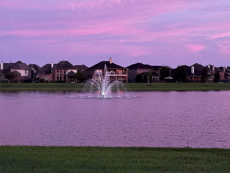 1819 Opal Peach Dr — Photo 4