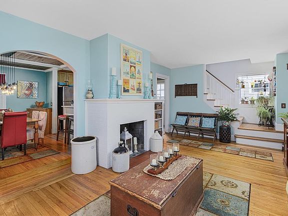 3rd image of 57 Peckham Ave