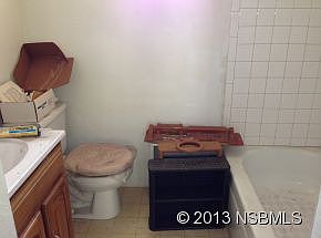 5th image of 270 Newcomb St