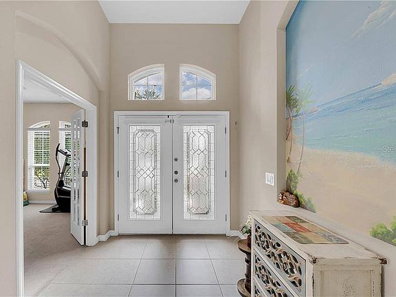5th image of 1568 Blue Grass Blvd