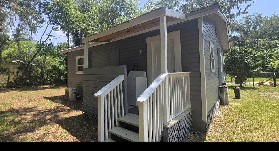 2 bed, 750 sqft, $950 — Photo 3