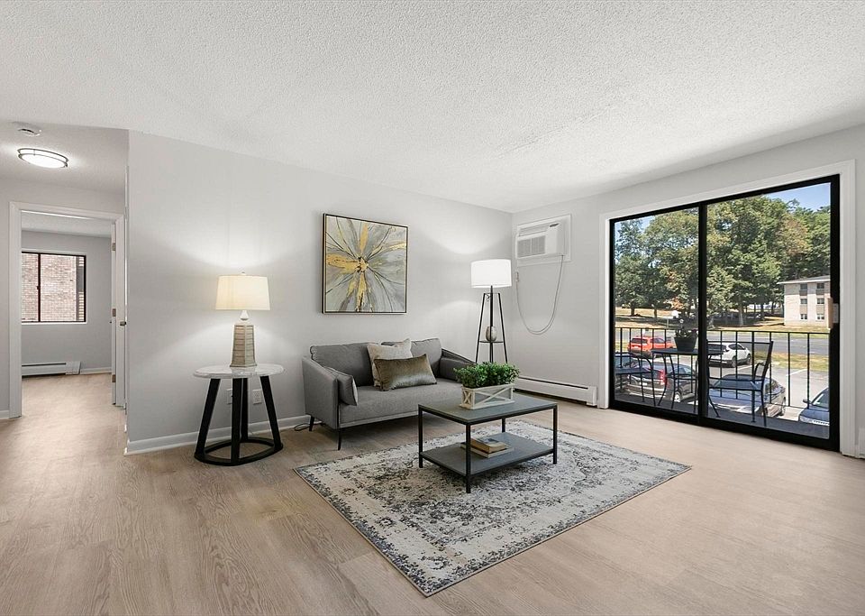 1st image of 440 North Ave APT 186